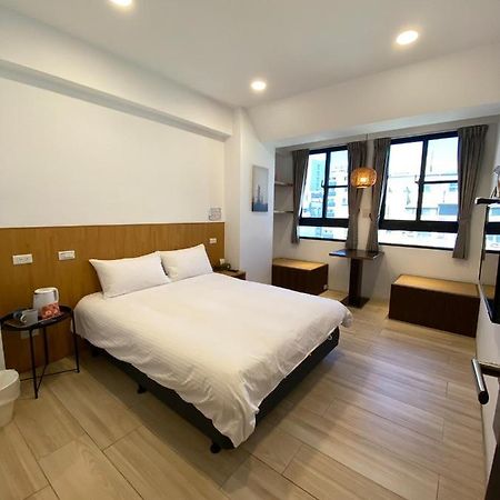 良文旅 Ryou Hotel Tainan Exteriör bild