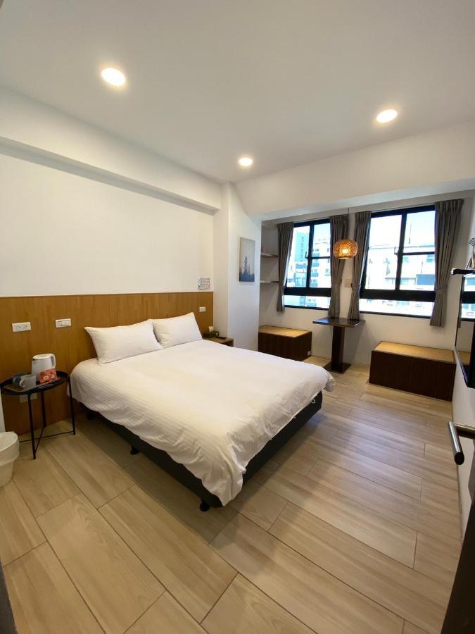 良文旅 Ryou Hotel Tainan Exteriör bild
