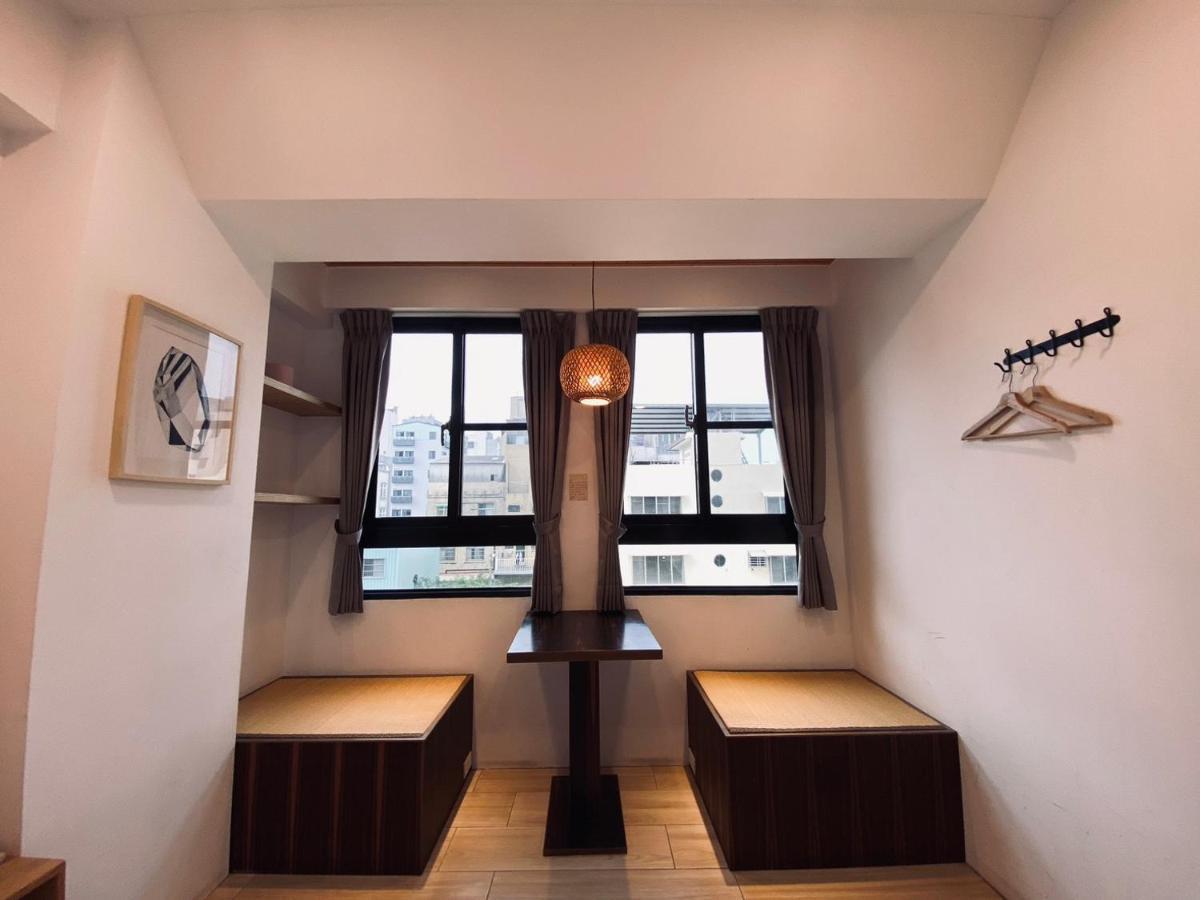 良文旅 Ryou Hotel Tainan Exteriör bild