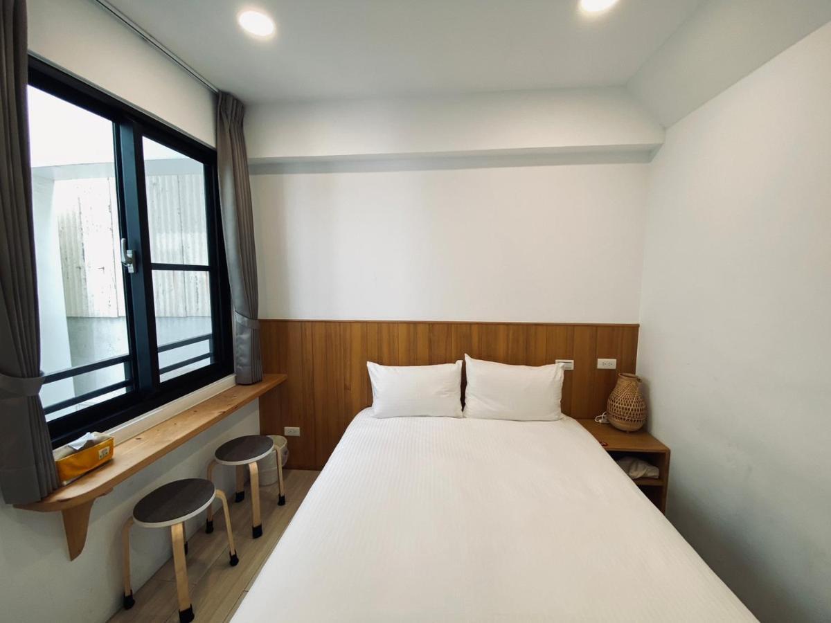 良文旅 Ryou Hotel Tainan Exteriör bild