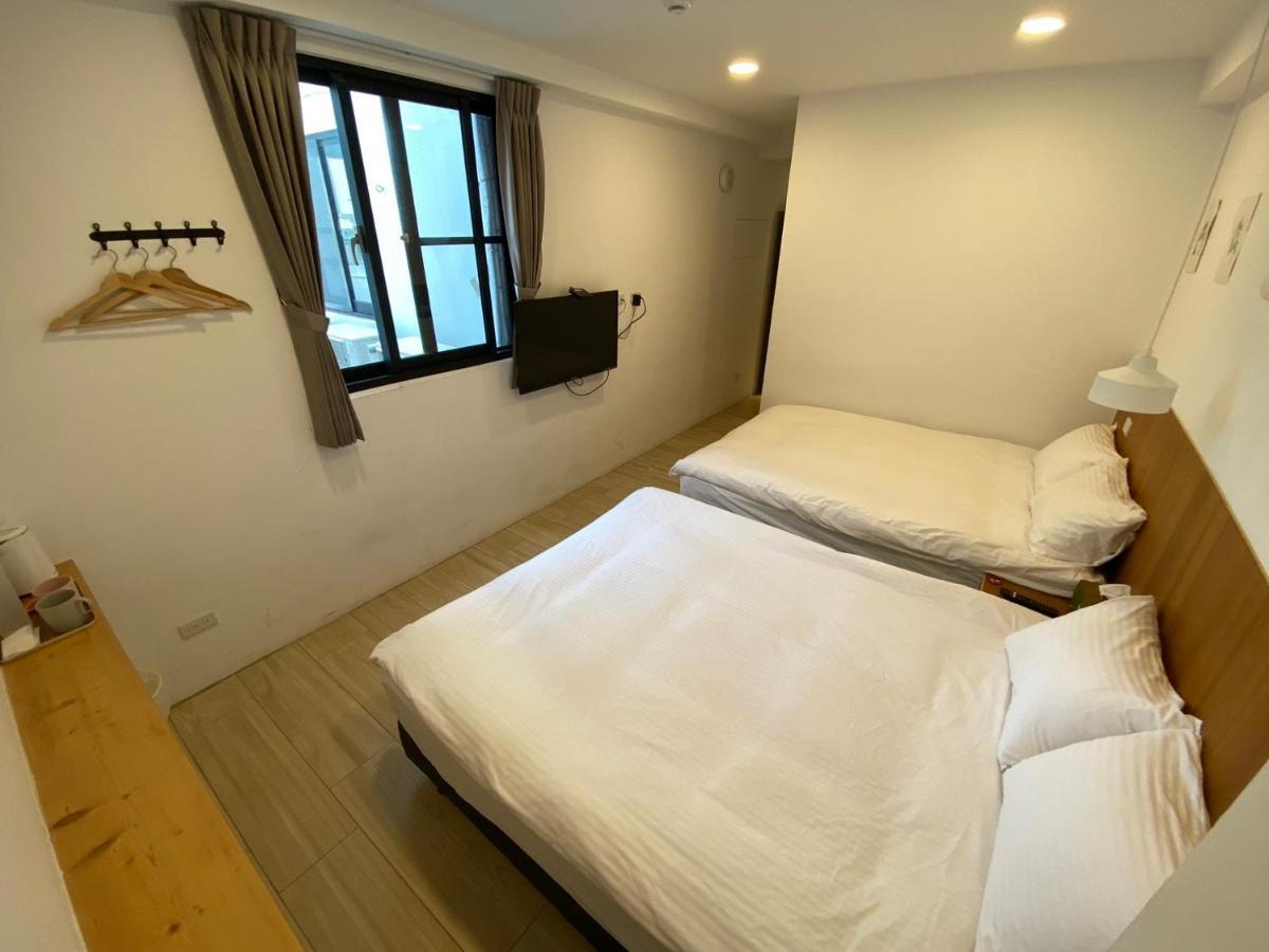良文旅 Ryou Hotel Tainan Exteriör bild