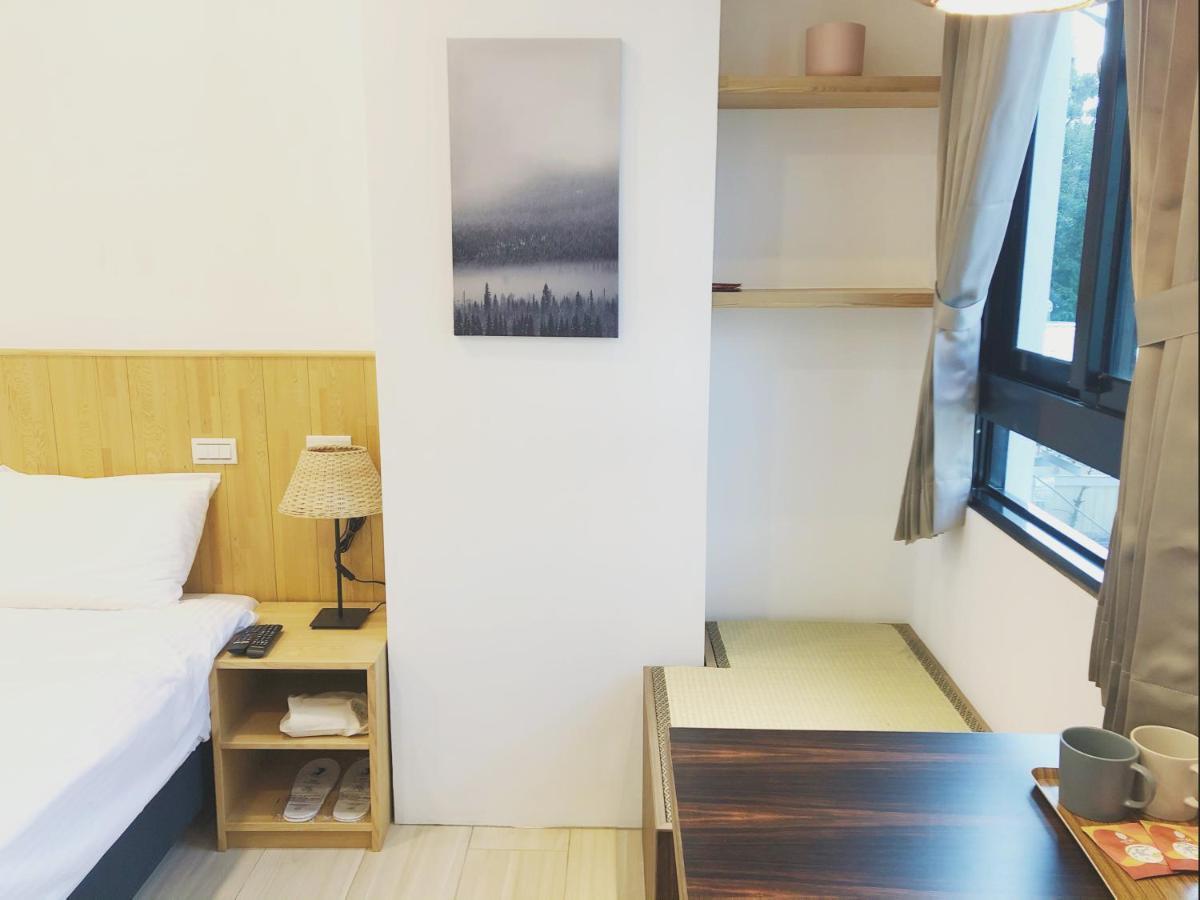 良文旅 Ryou Hotel Tainan Exteriör bild